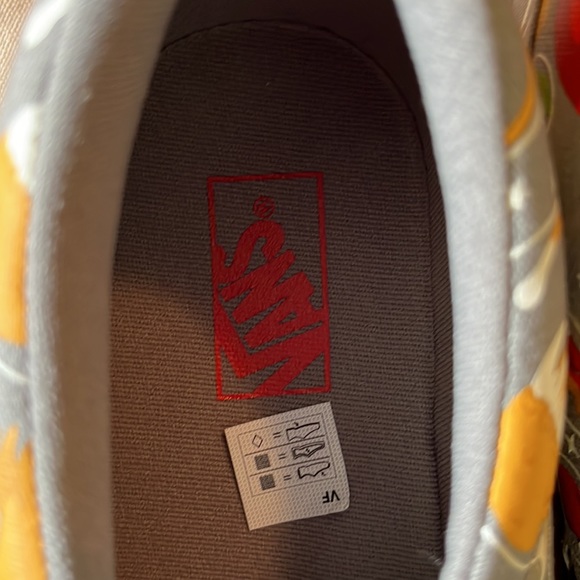 VANS Size 7 YOUTH Glow-In-Dark Martian UFO Earth Astronaut $79 NEW - Picture 12 of 16